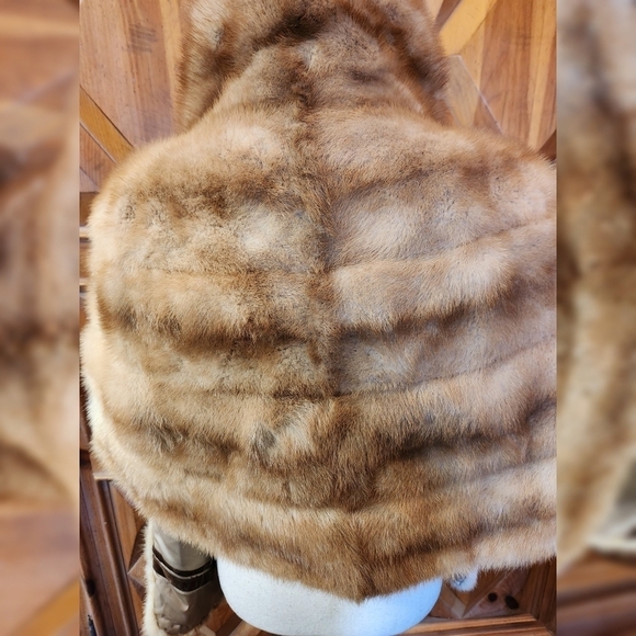 1960 Mr. John Mink Stole Fur - Picture 6 of 9